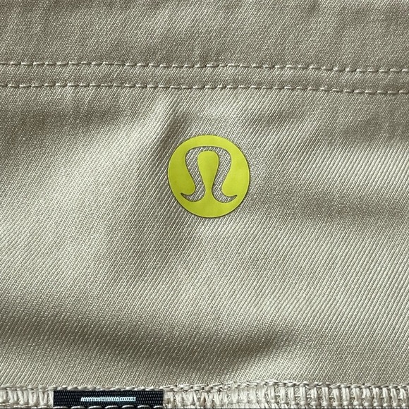 NWT LULULEMON LAB High Rise Woven Jogger in Trench - Size 2 - Picture 2 of 15